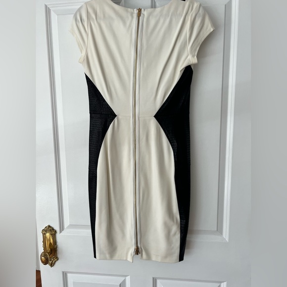 White and black crocodile print Cache dress size 6 - Picture 2 of 4